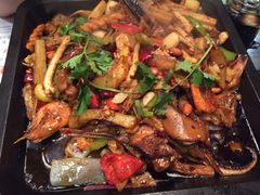 -炭舍干锅·烤鱼(扬名广场店)