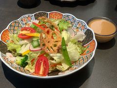 -铭牛烧肉·和牛海鲜自助(高新月牙湖店)