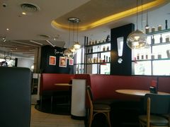-必胜客(武汉欢乐谷店)