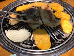 -老炉家木炭烤肉(长江国际店)