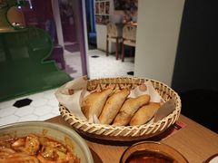 -纳鲁孜·新疆特色餐厅(上海悦荟广场店)