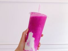 水蜜桃火龙果卡士-潮汕良心果汁(金新北路店)