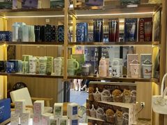 -霸王茶姬(南强街店)