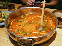 -黔诚酸汤牛肉(甲秀楼店)