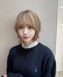-MOVAN  HAIR莫凡匠人发型屋