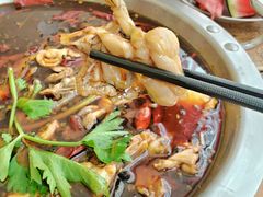 -王婆乔鲜鱼自助火锅(蜀汉路店)