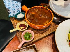 -格鲁·秀色Georgia’s Feast