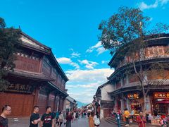 -阿鹏故事云南野生菌火锅(人民路店)