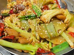-渔语鱼新川菜Bistro(万象天地店)