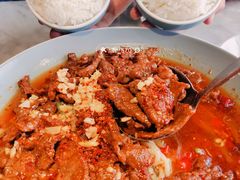 水煮牛肉-懒人盐府人家(航天桥店)