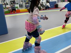 -米高蓝斯克国际轮滑中心(中铁建店)