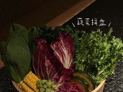 -三出山火锅(南京万象天地店)