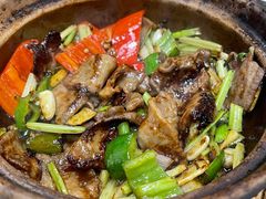 生啫牛舌-天宝食坊·啫啫煲大排档(西华路店)