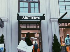 -ARC'TERYX始祖鸟(奕欧莱奥特莱斯店)