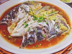 鱼头诱惑-绿茶餐厅(松江万达店)