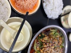 -周良天山牛杂城(天山路总店)