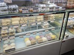 -白玉兰食品(中山公园龙之梦店)