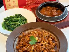 -千百味红餐厅·非遗江西菜(绿地双子塔总店)