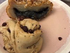 -白玉兰食品甜凤店(合生汇店)