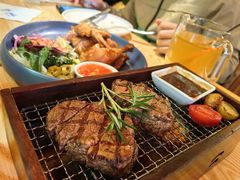 -Famous肥猫墨西哥音乐餐吧(五棵松华熙LIVE店)