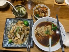 -囿面传统制面馆(中央路店)