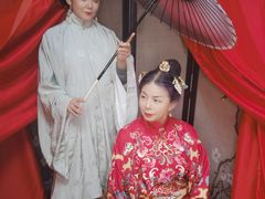 -翩若国风汉服体验馆