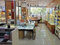 -光明眼镜·蔡司授权(徐泾店)