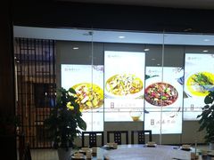-潇湘华天大酒店-湘·悦美食街(芙蓉中路店)