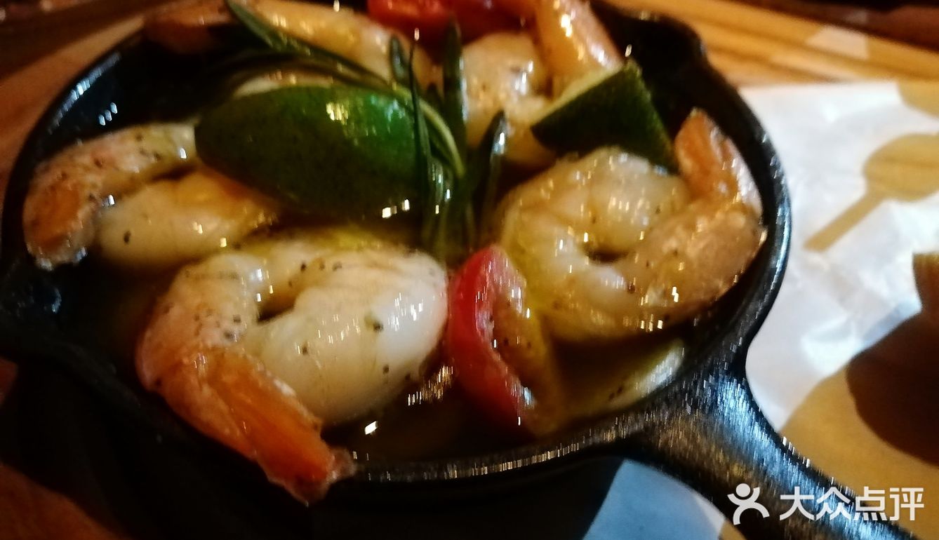 打卡新开业的小伯格酒馆 舒适温馨[拔草][礼花]