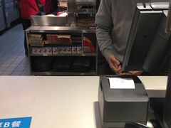-麦当劳(普陀长途客运中心店)