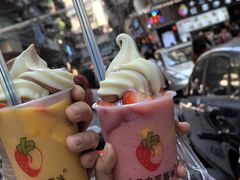 -十二中草莓冰·红豆沙冰屋(十二中店)
