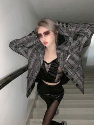 -AYO SALON
