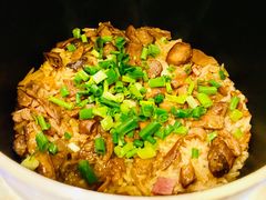 现焖牛肝菌焖饭-芸山季·云南野生菌火锅(宝能环球汇店)