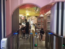 -meland club亲子乐园(重庆万象城店)