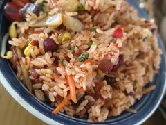 -包整·丝娃娃(一览甲秀楼风景店)