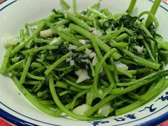 -笨豆腐居民楼菜馆•江西小炒(天津开发区店)