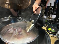 -凤园椰珍·臻品椰子鸡(保利时光里店)