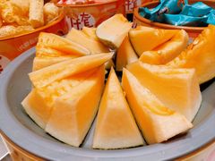 -龍歌自助小火锅(市南金茂湾店)