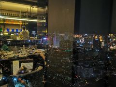-唐拉雅秀酒店-西锦汇空中BBQ·思创餐厅