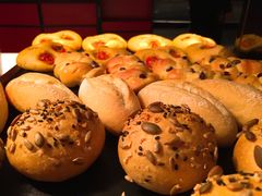 面包-西安W酒店·WEI全味西餐厅