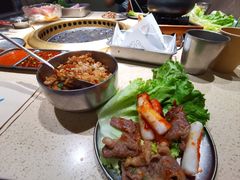 -蚂蚁洞·烤肉大营地(上海静安大悦城店)