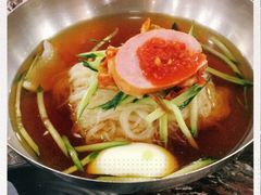 -啊美丽炭火烤肉(滑翔一店)