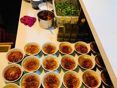 特色小料-万记麻辣烫国展总店