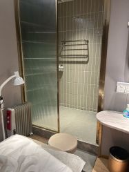 -伊丽汇