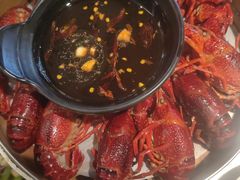 -巴厘龙虾·榜首油焖大虾(音乐学院·沿江酒馆店)