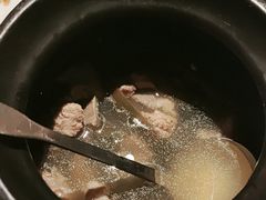 -八府香鸭·啫啫煲(华山路店)