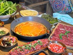 -贵厨酸汤牛肉(小十字店)