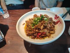 -大碗先生·家常湘菜(解放街店)