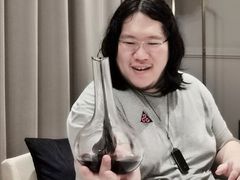 卢公子的性感醒酒器-伯衡55·吉品轩(乌鲁木齐南路店)