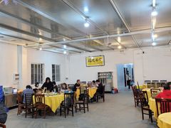 -烧鹅妹饭店
